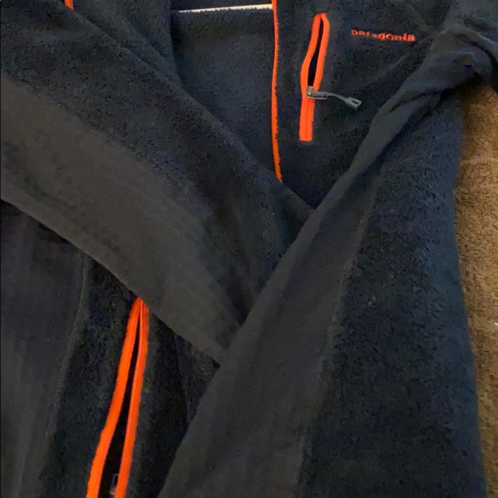 Patagonia fleece great condition used regulator - Picture 9 of 10